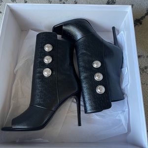 Balmain heeled boots size 7